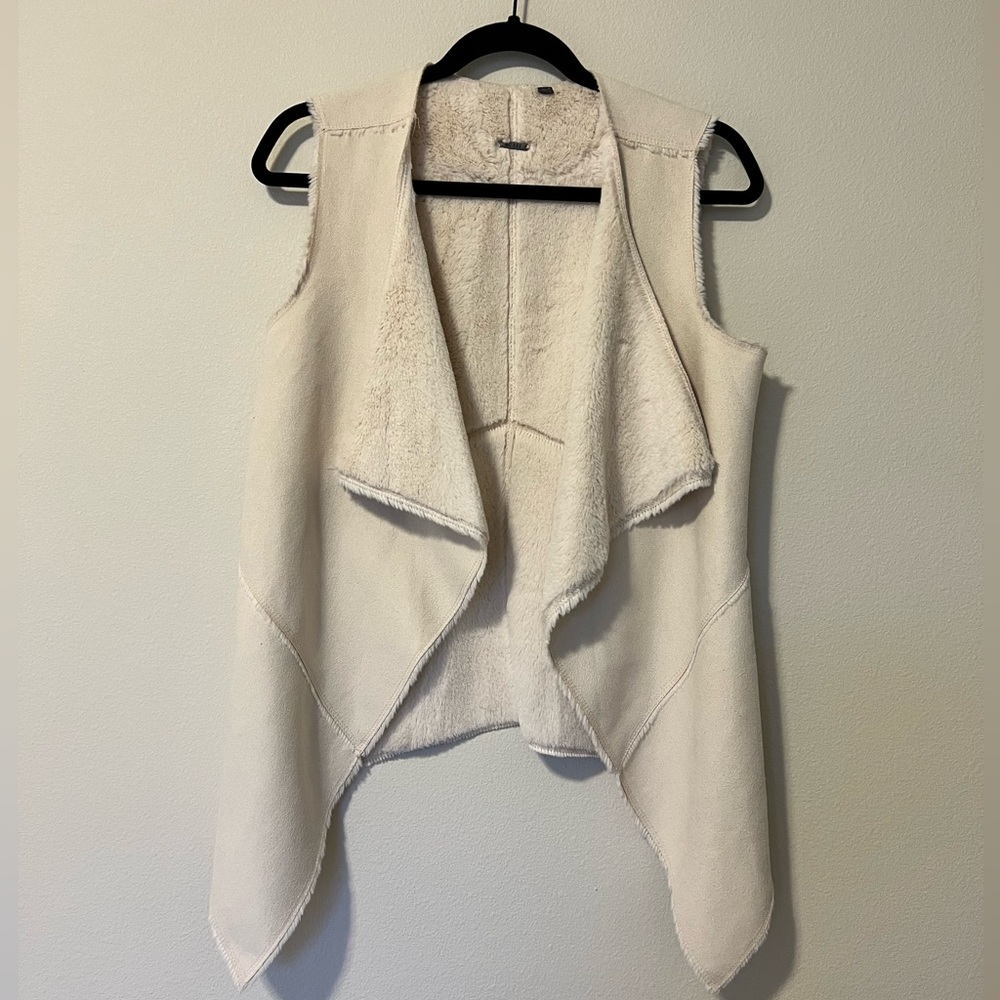 Guess Faux Fur/Suede Vest, Cream XS
